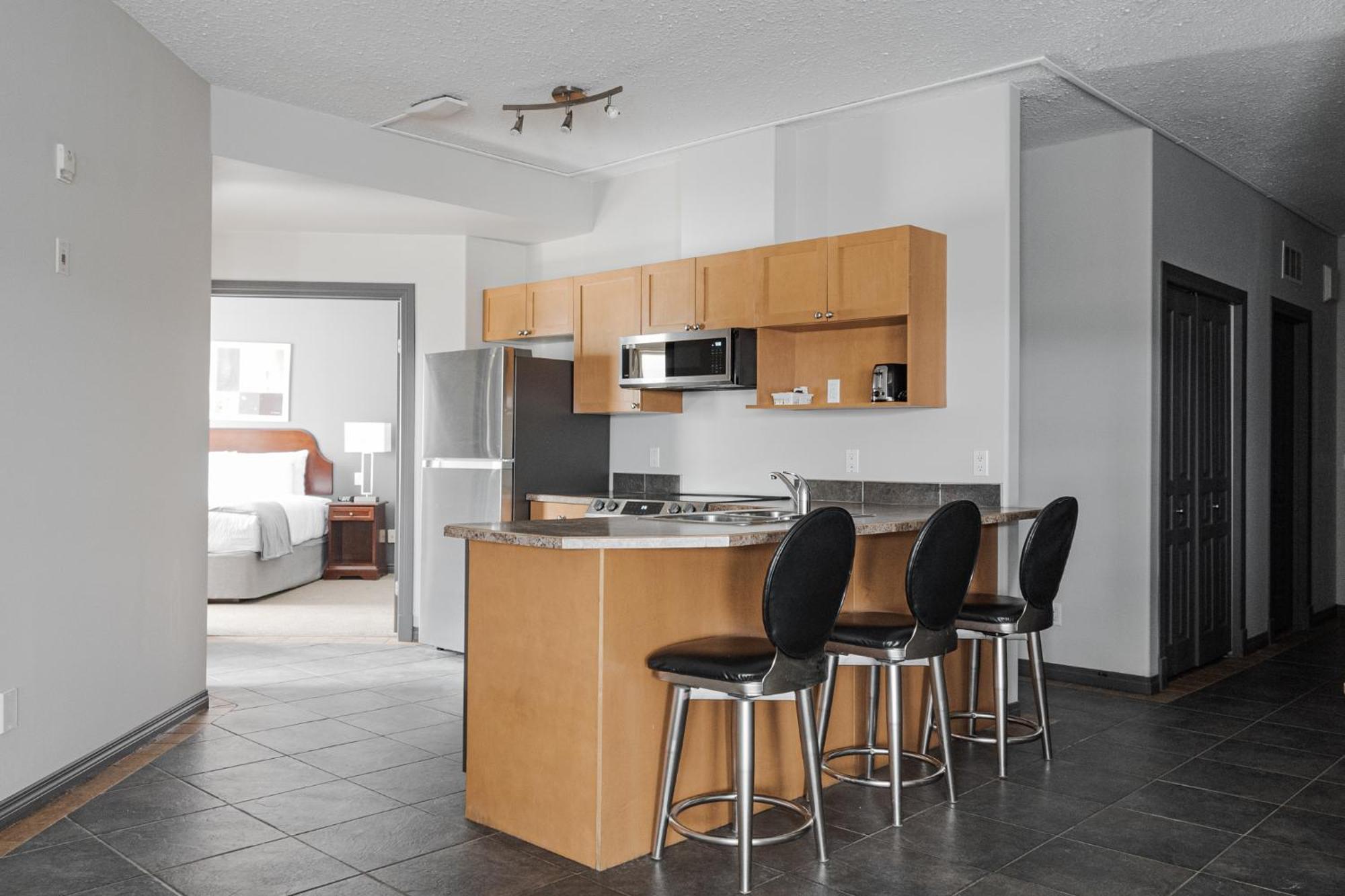 Premier Residence - フォートマクマレー エクステリア 写真