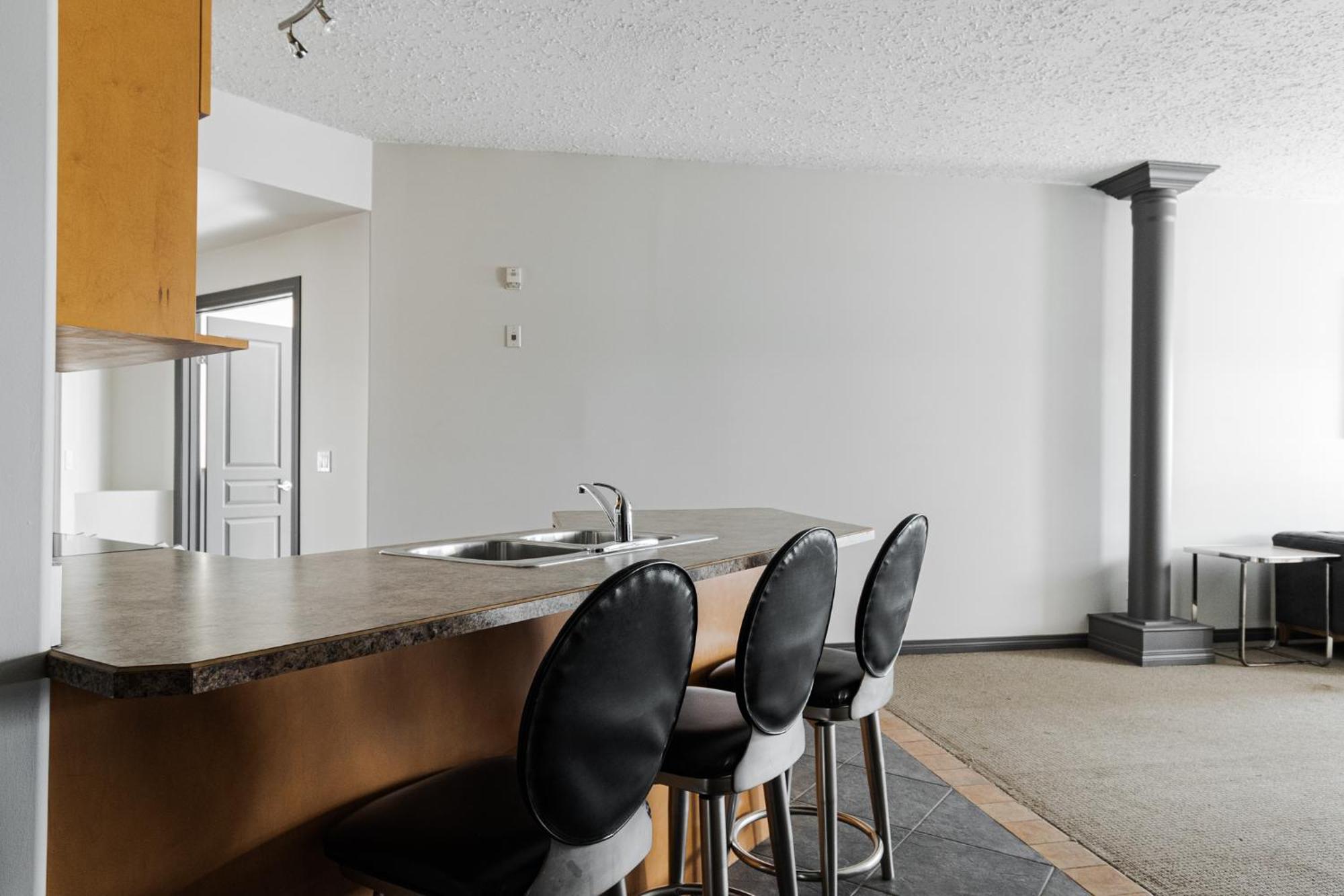 Premier Residence - フォートマクマレー エクステリア 写真