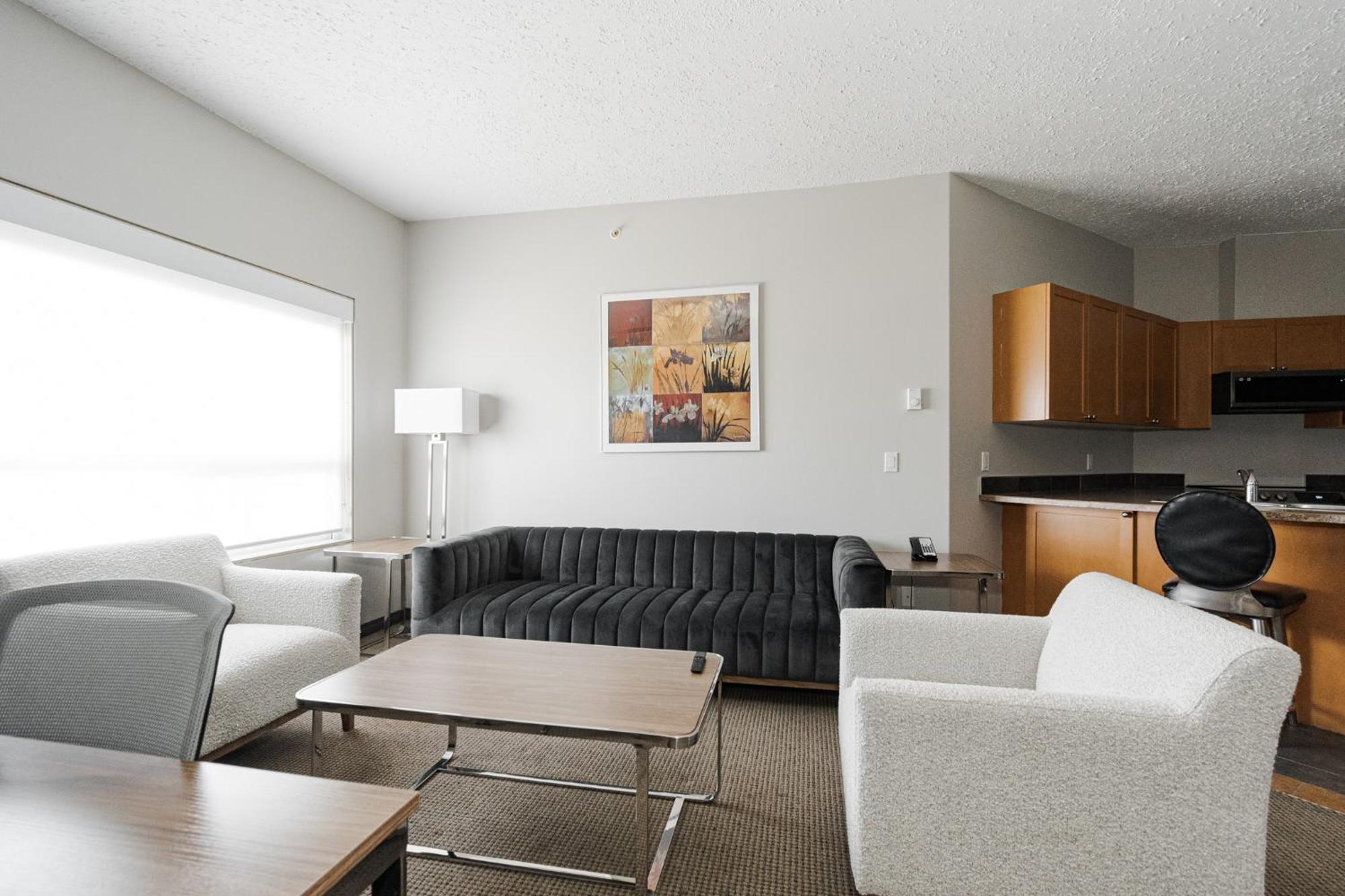 Premier Residence - フォートマクマレー エクステリア 写真