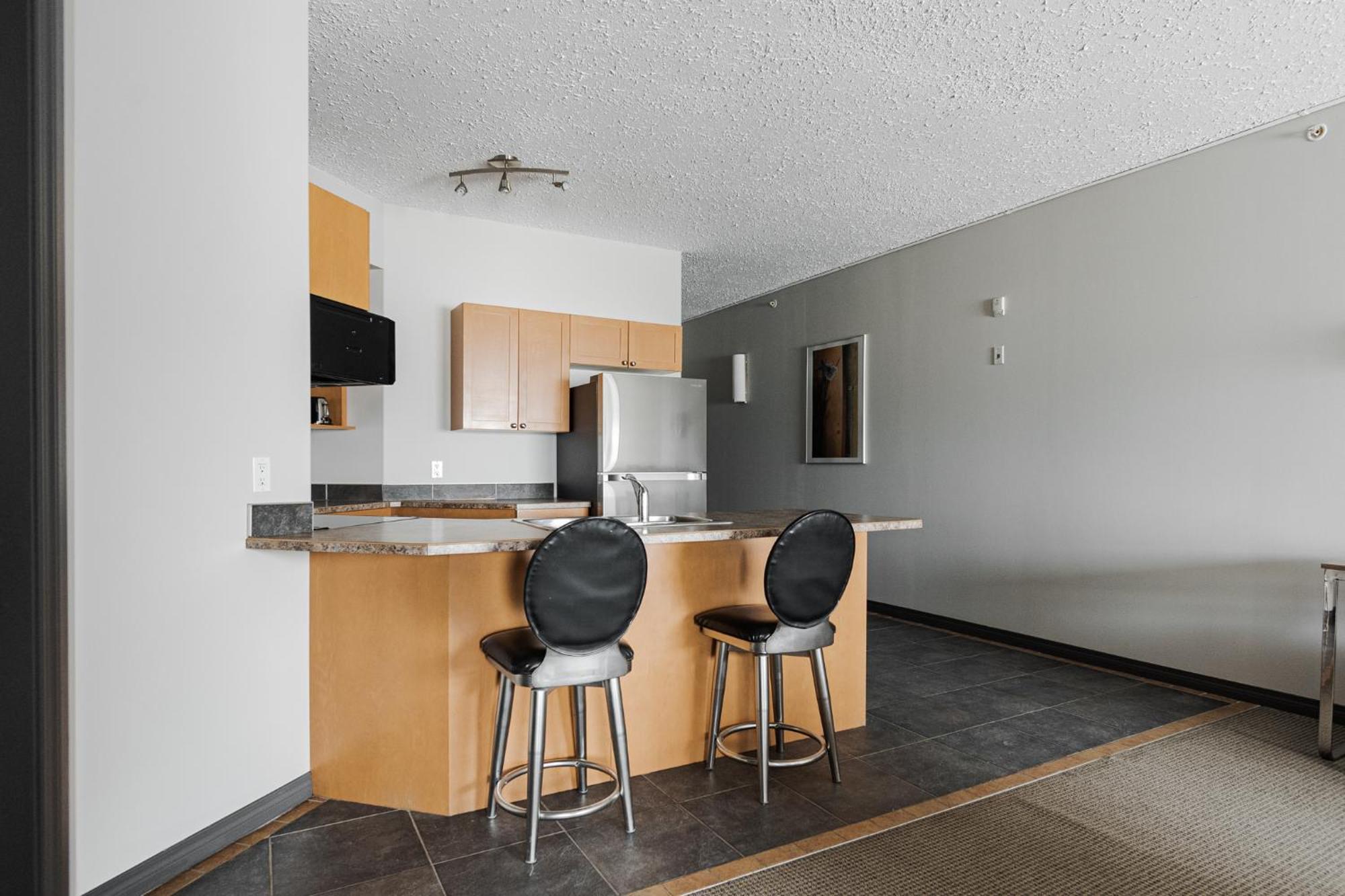 Premier Residence - フォートマクマレー エクステリア 写真